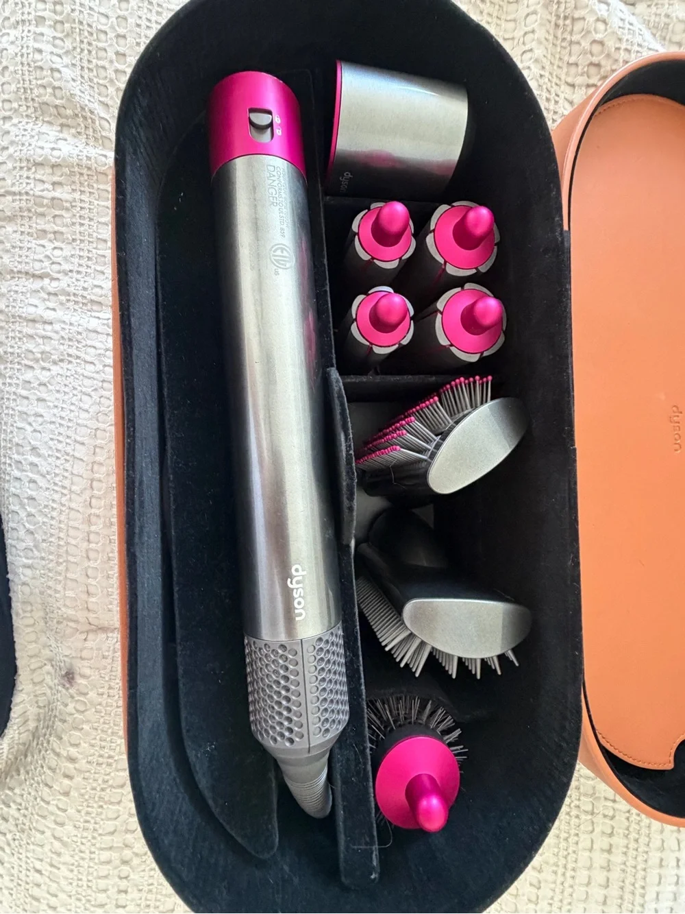 Dyson Multi-Styler Hair Set in Fuchsia and Iron